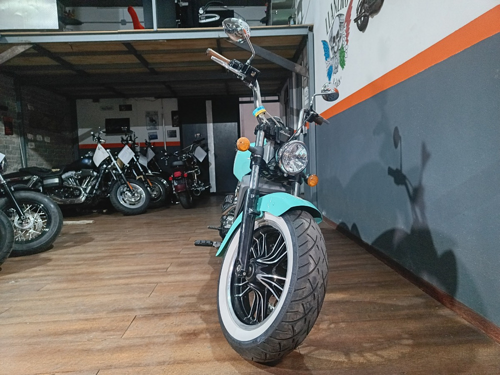 887728-MLM101676860232_122025